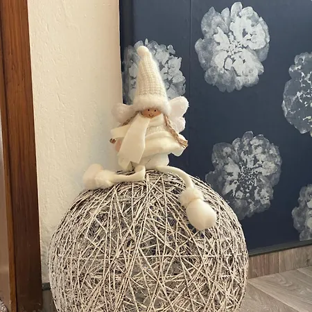 Grosse Helle Am Wald In Nahe Gruenheide Und Berlin Souterrain 아파트 *