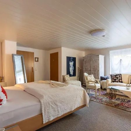 Grosse Helle Am Wald In Nahe Gruenheide Und Berlin Souterrain 아파트