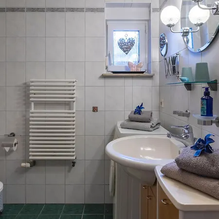 Apartment Grosse Helle Souterrain Am Wald In Nahe Berlin Und Frankfurt Oder Bad Saarow