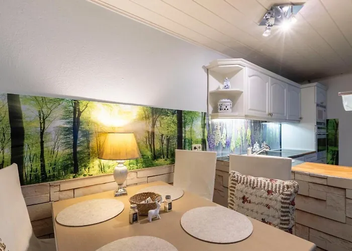 Grosse Helle Am Wald In Nahe Gruenheide Und Berlin Souterrain Bad Saarow